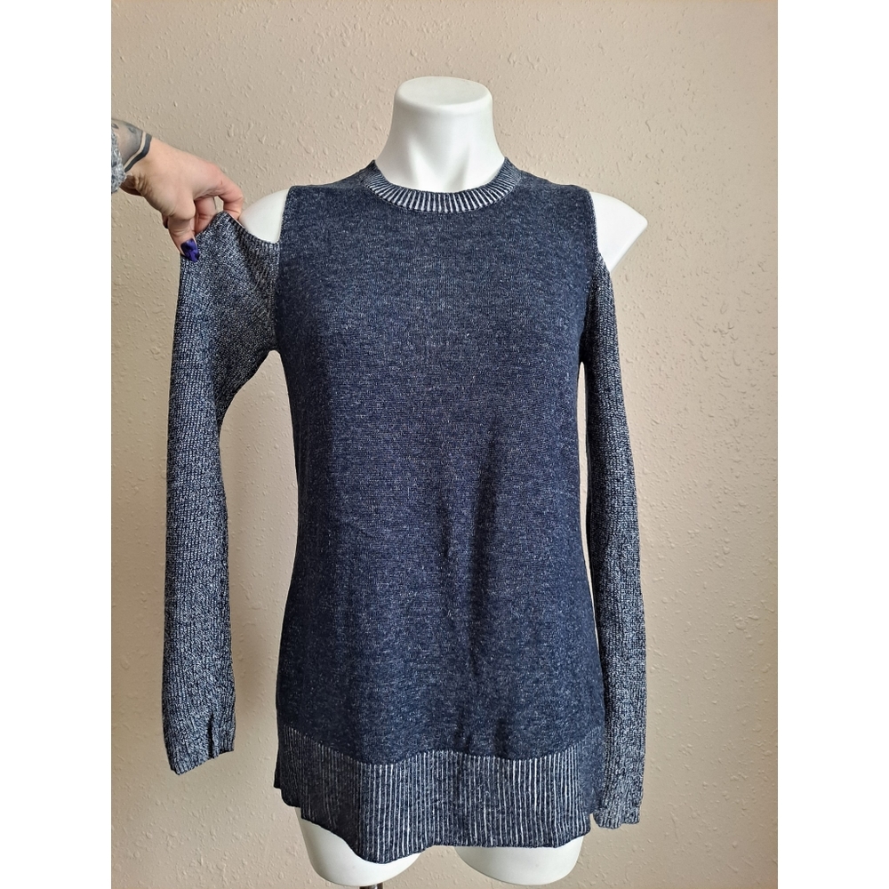 Vince Camuto Cold Shoulder Long Sleeve